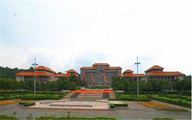 火狐体育注册:碳纤维便携式气候站：现代气候观测的新利器